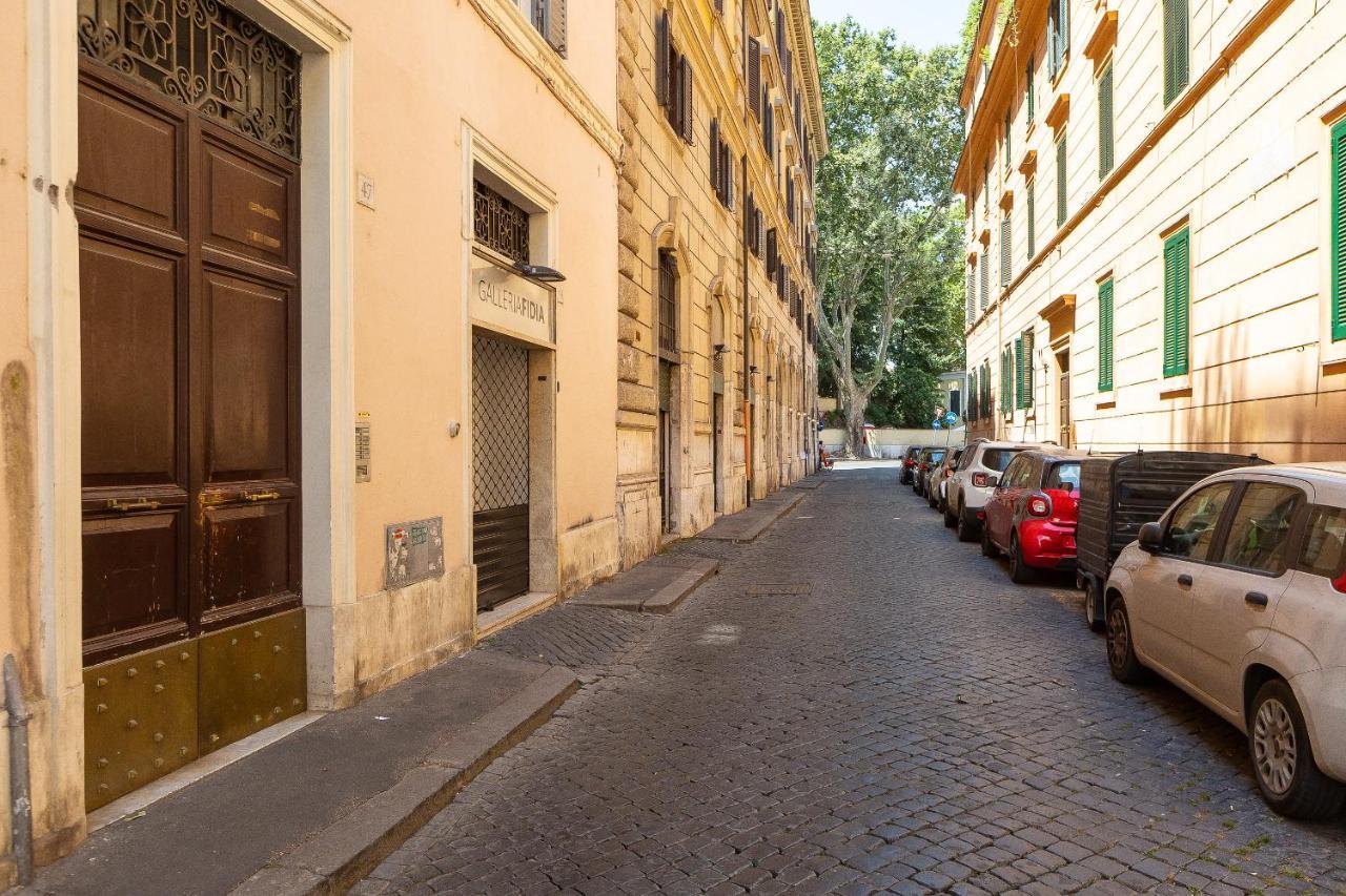 Lovely New Attic, Piazza Del Popolo! Рим Екстер'єр фото